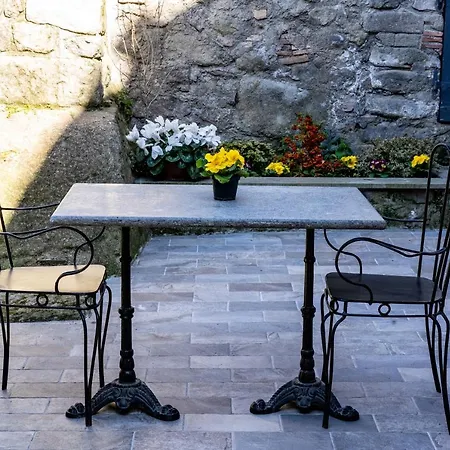 Holiday home Il Giardino Nel Borgo